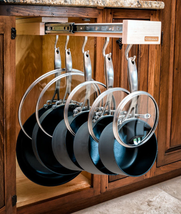 PullOut Cookware Organizer
